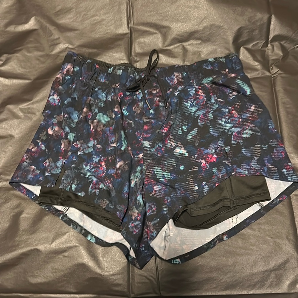Women’s size large athletic shorts